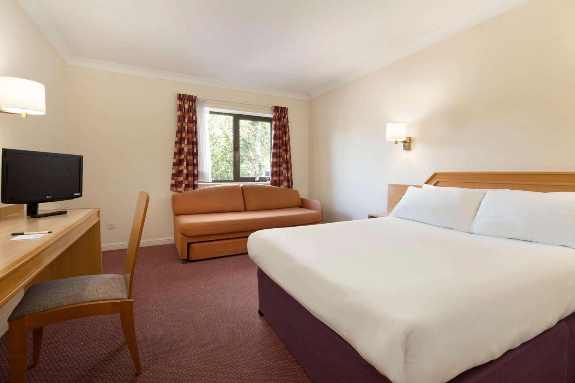 Hotel Days Southampton Rownhams