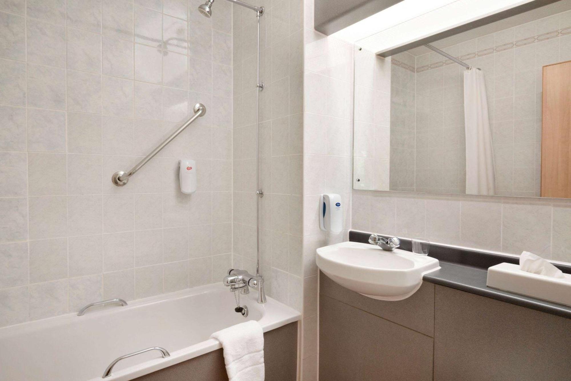 Days Southampton Rownhams 3* Chilworth (Hampshire)