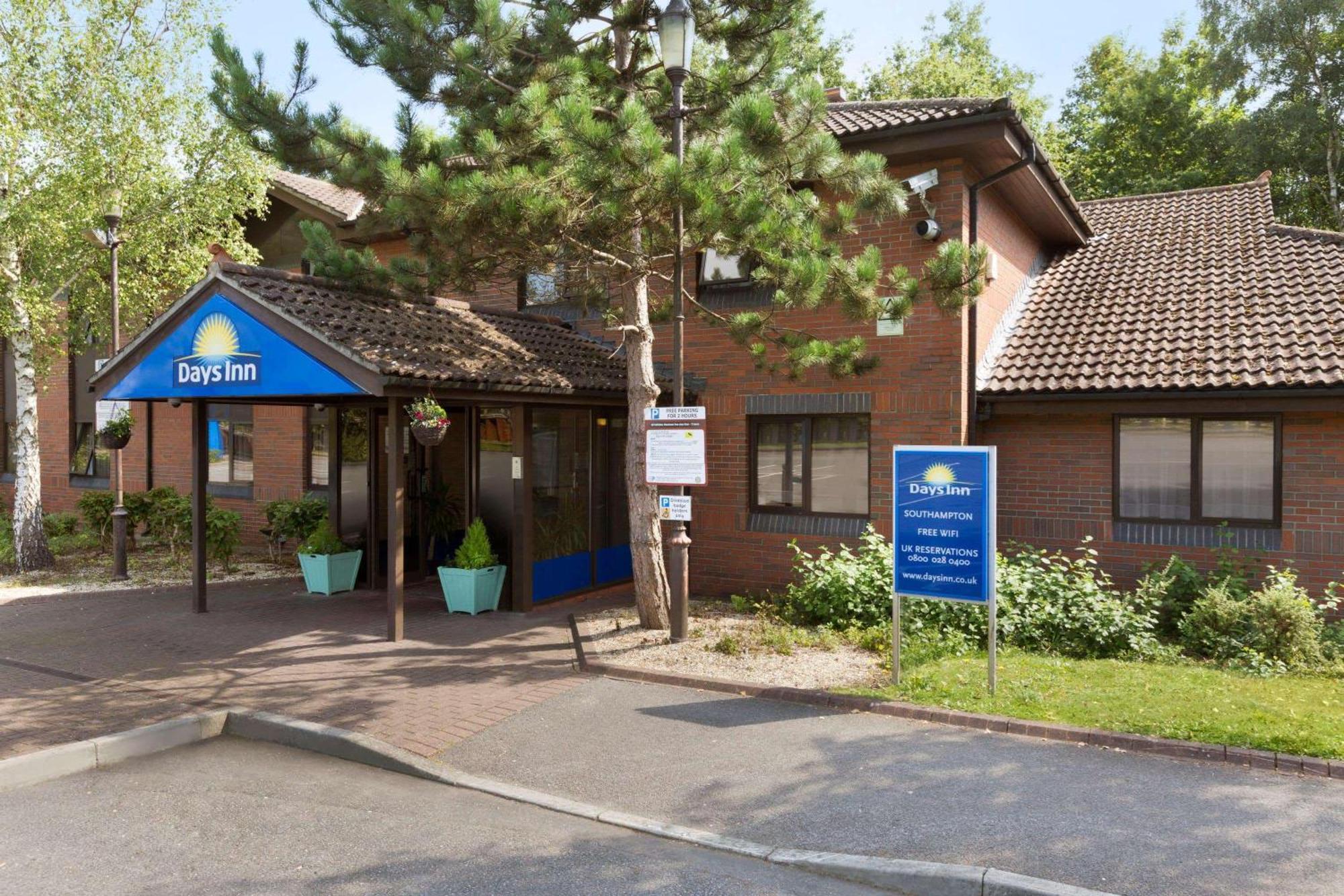 Days Southampton Rownhams Hotel 3*