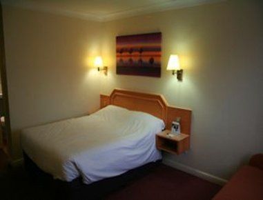 Days Southampton Rownhams Hotel 3*